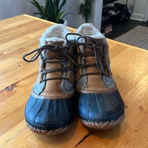 Sorel out and about boots